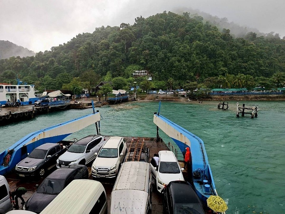 รีวิวเกาะช้าง